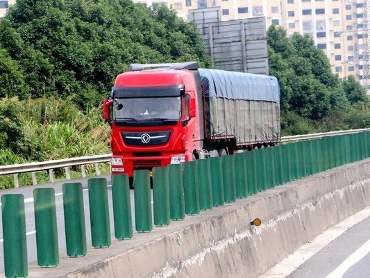 银河国际Galaxy科普：货车司机注意 这些两会提案你不能错过